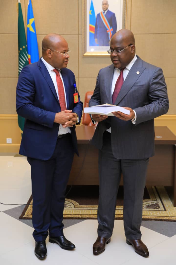 Martin Mulumba Tshitoko avec le Président Tshisekedi